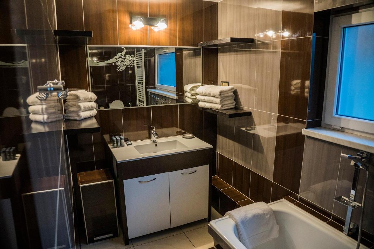 Apartamenty Korona Krosno Exteriör bild