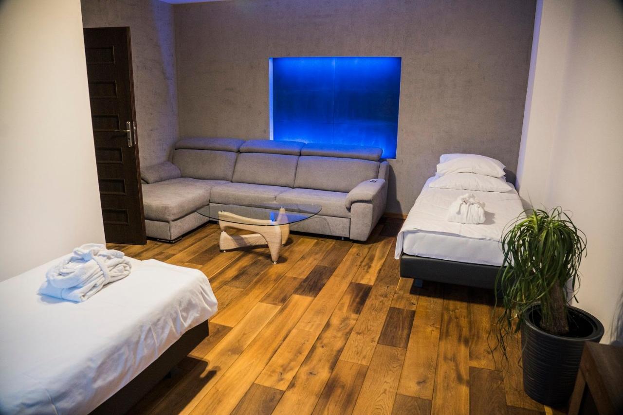 Apartamenty Korona Krosno Exteriör bild