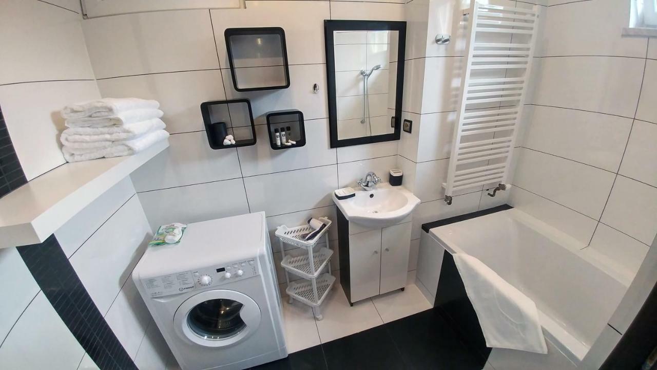 Apartamenty Korona Krosno Exteriör bild