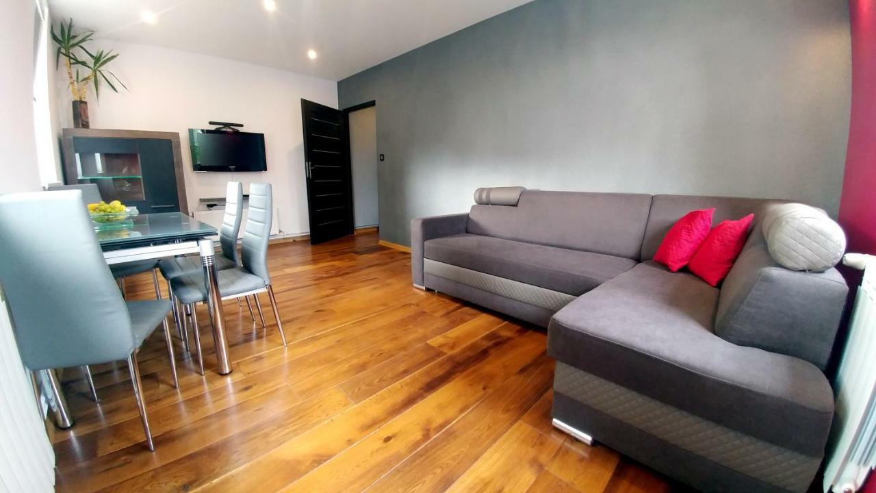 Apartamenty Korona Krosno Exteriör bild