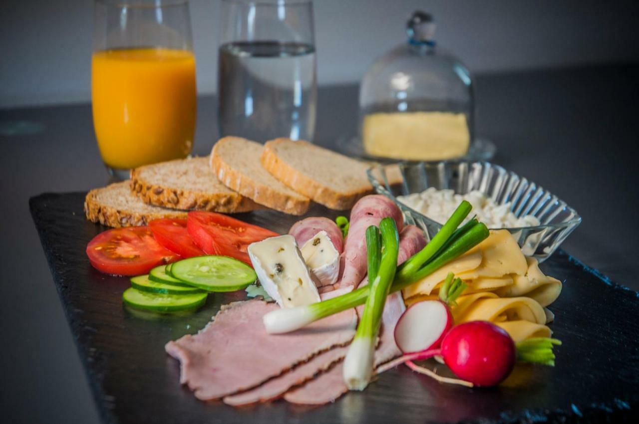 Apartamenty Korona Krosno Exteriör bild